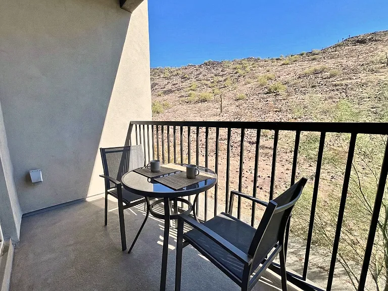 Eminence on Moon Mountain — Photo 15