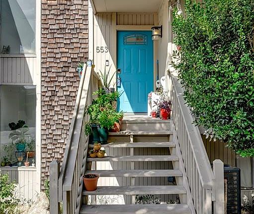 3rd image of 553 Demarett Dr #5