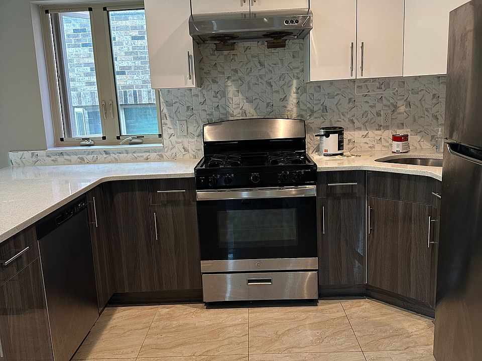1st image of 4223 165th St Floor 2