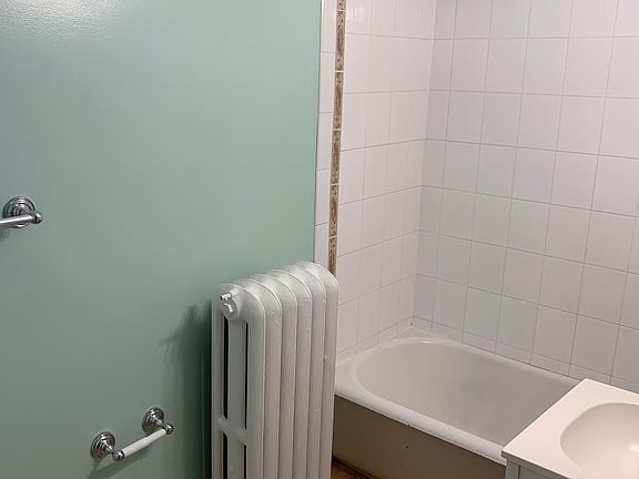 5th image of 3408 Aldrich Ave S Unit 1