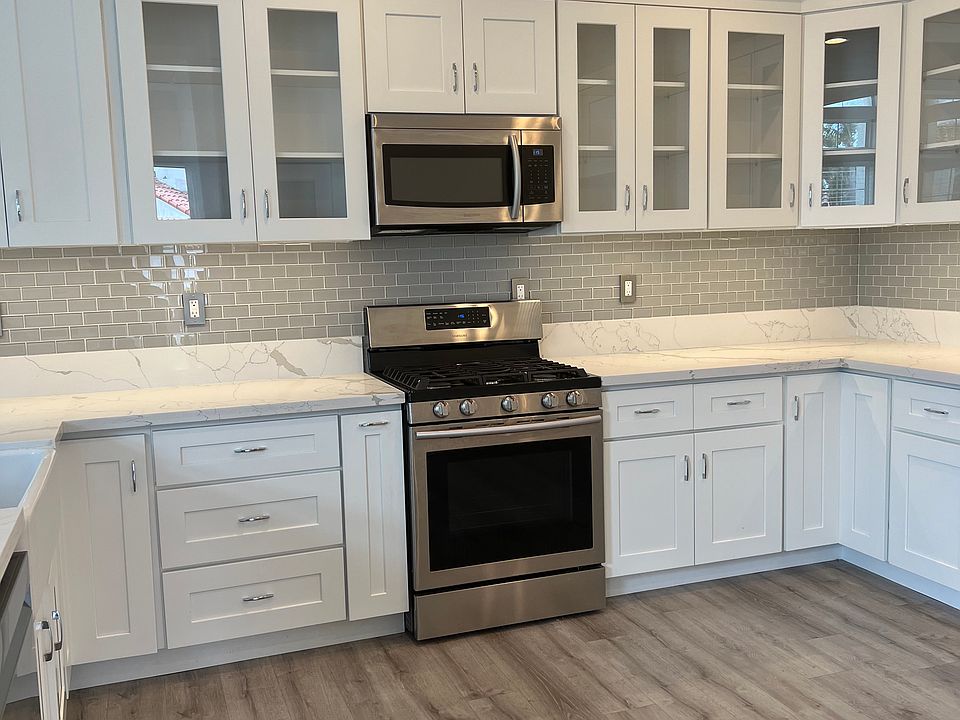 1st image of 277 Camino Toluca