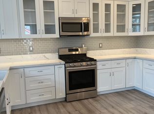 277 Camino Toluca, Camarillo, CA 93010