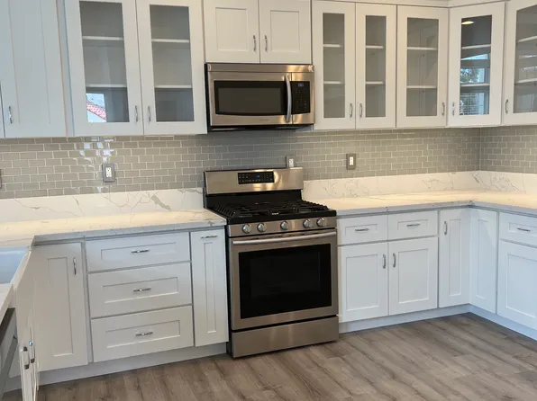 277 Camino Toluca, Camarillo, CA 93010