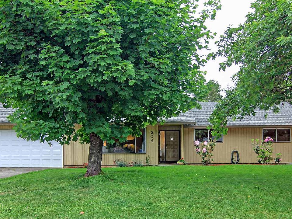 1st image of 204 NW Loan Pl