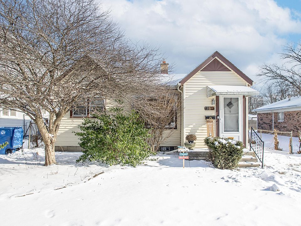 1st image of 3997 Huron St