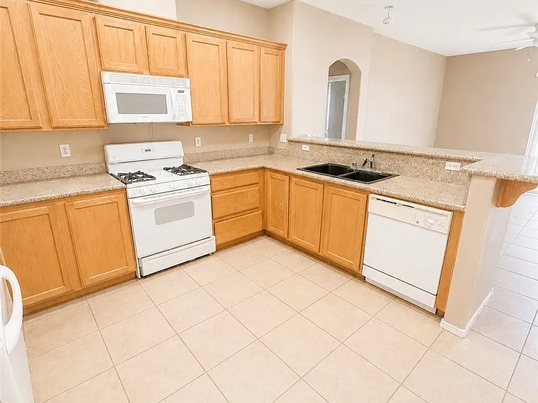 505 Fork Mesa Ct — Photo 3