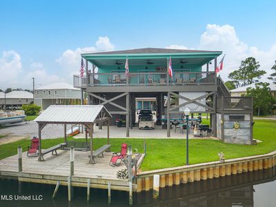 4066 Bream St, Bay Saint Louis, MS, 39520