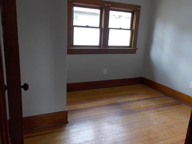 1211 N Weber St — Photo 19
