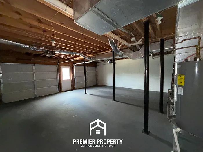 7118 Roundstone Dr — Photo 19