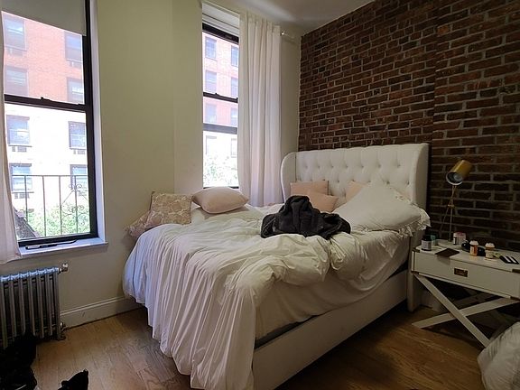 5th image of 11 Stanton St #3AE