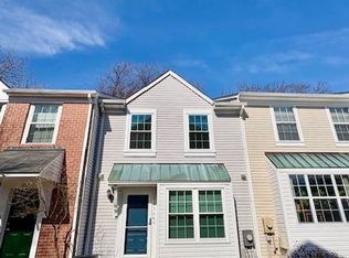 18250 Paladin Dr, Olney, MD 20832