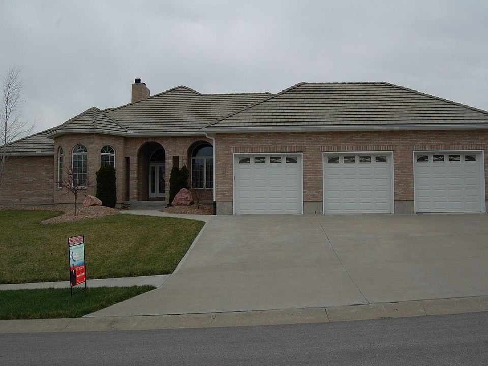 1st image of 3724 S Bryant Dr