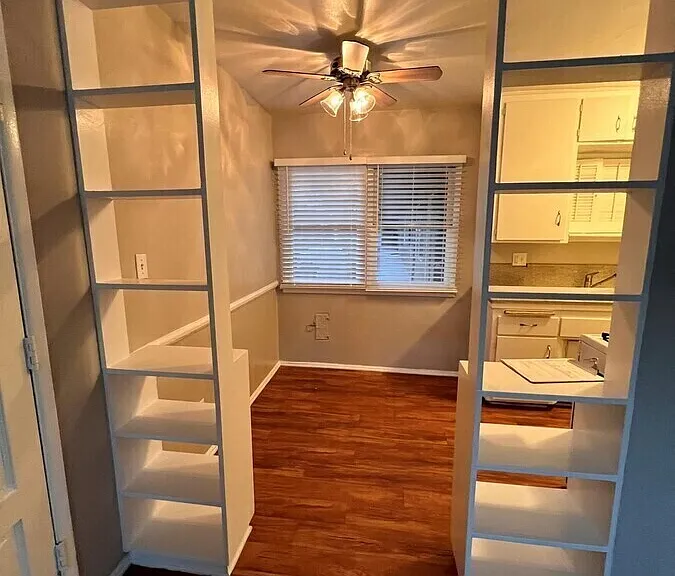 335 S Los Robles Ave #J — Photo 3