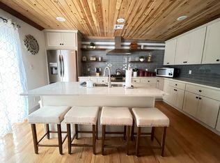 9198 Williams Rd, Rogers, AR 72756