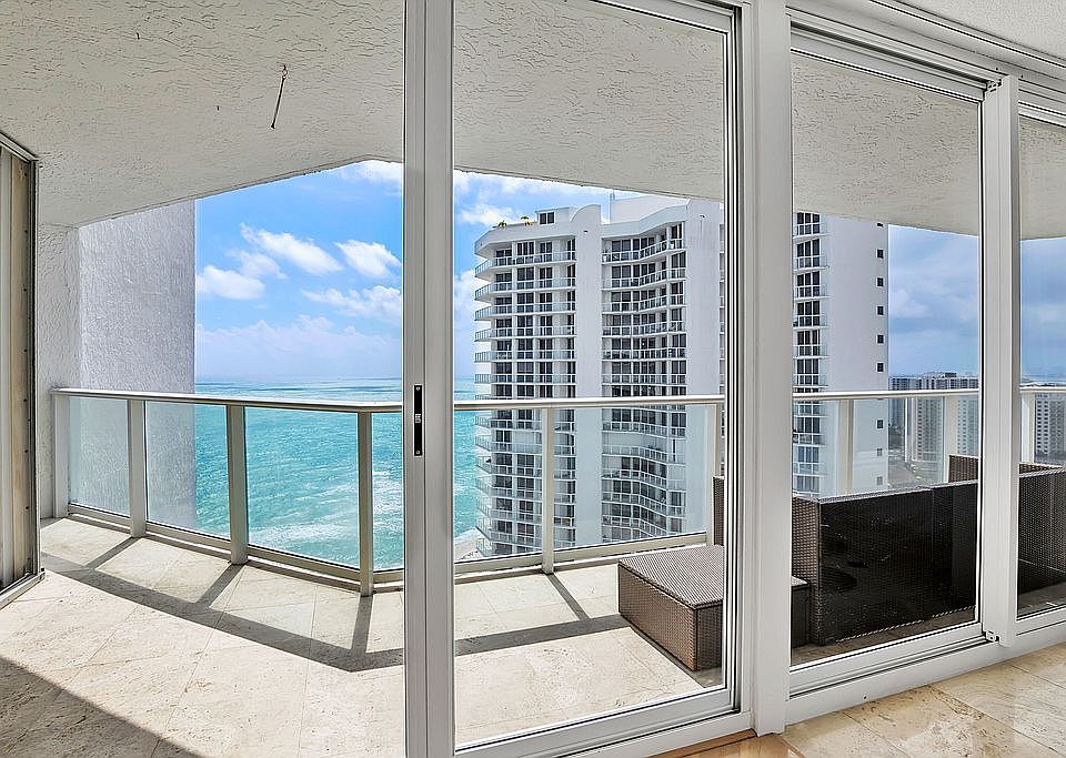 1st image of 16445 Collins Ave APT 2428