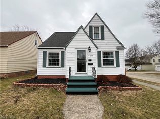 8219 Newport Ave, Parma, OH