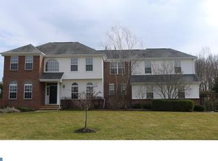 11 Meyers Ct, Robbinsville, NJ 08691