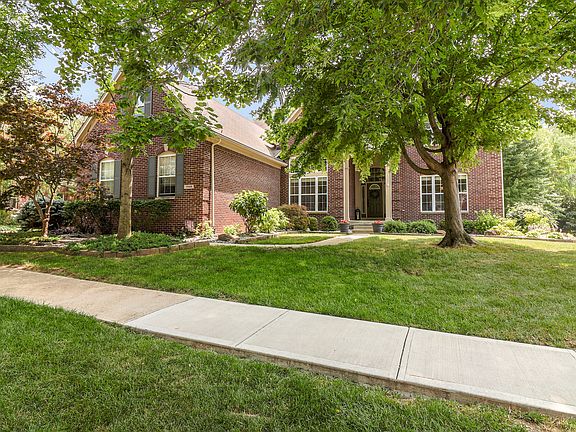 2nd image of 7848 Fawnwood Dr