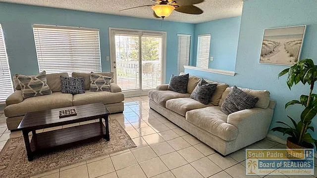 2 bed, 2.5 bath, 1508 sqft, $2,900 — Photo 4