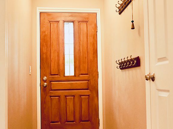 3rd image of 3716 Blarney Dr