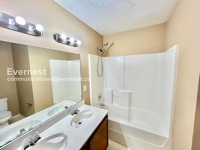 3422 Lipizzan Dr — Photo 18