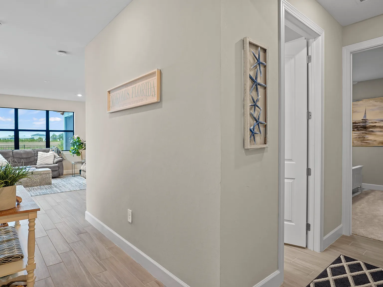 4 bed, 2203 sqft, $4,000 — Photo 3