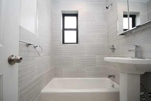 Sold by Landmark International Real Estate, LLC | media 12