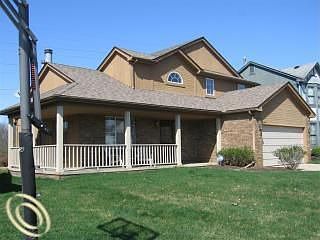 2nd image of 2546 Wenona Dr