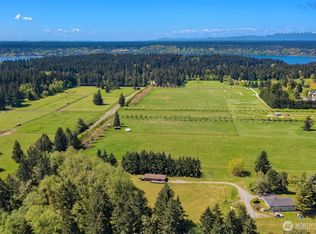 12504 SW 232nd St, Vashon, WA 98070