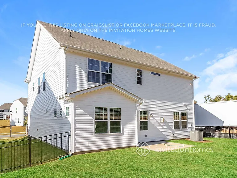 376 Kennerly Center Dr — Photo 17