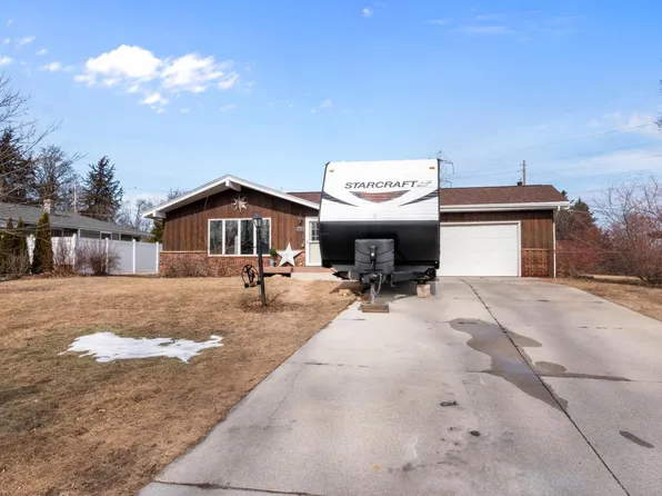 58 Evergreen DRIVE, Plymouth, WI 53073