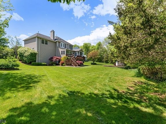 2nd image of 29 Stone House Dr