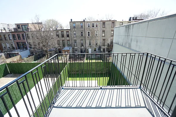 Rented by Rennit Inc. | media 5