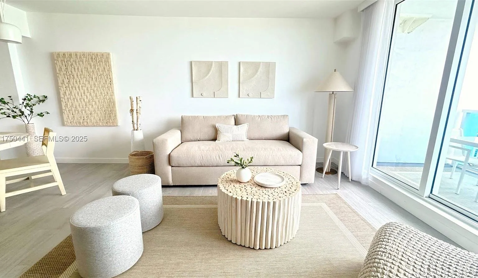 1 bed, 880 sqft, $9,800 — Photo 4