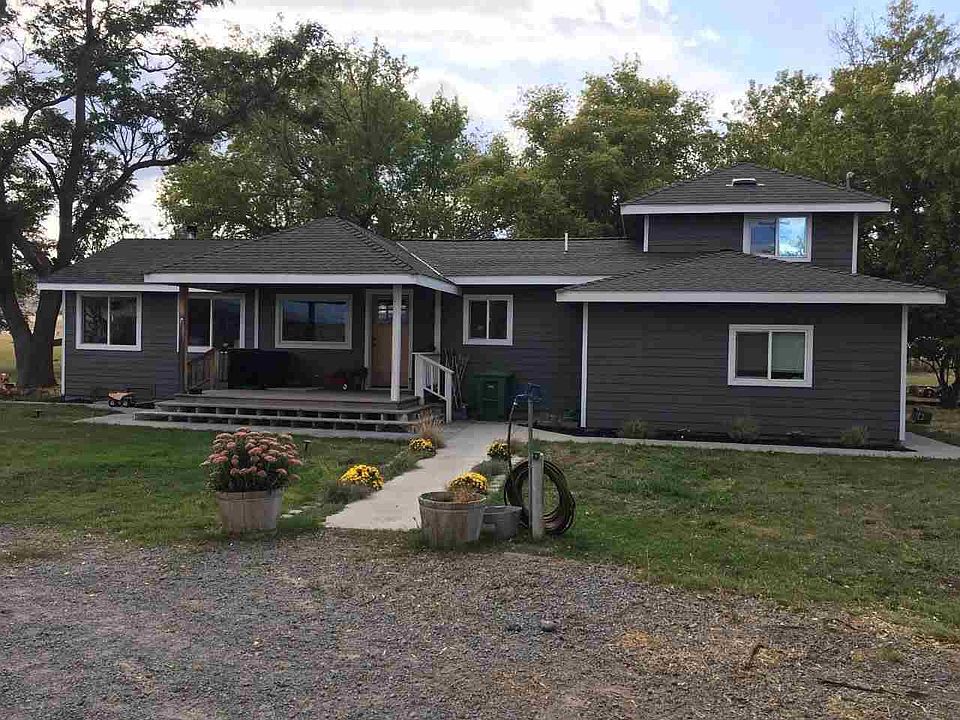 1st image of 13135 Old Highway 99 S