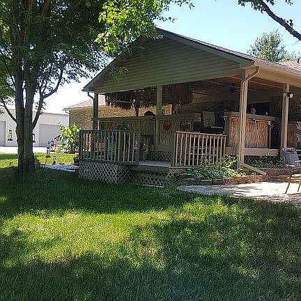 4th image of 195 Bent Arrow Ln