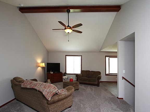 2nd image of 2860 West Peach
