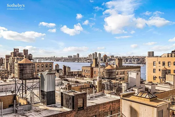 Sold by Sotheby's International Realty | media 24