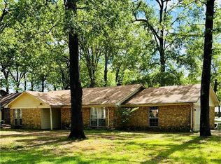 28 Morningside Dr, Conway, AR 72034