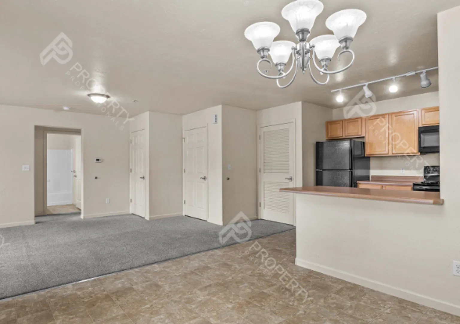 Wind River Apartment for Rent — Photo 1