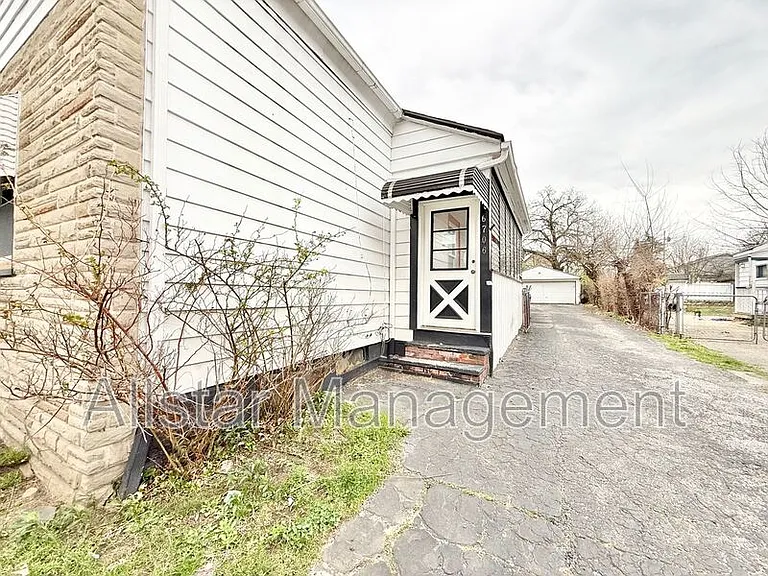 6706 Gertrude Ave #GERTRUDE AVE 6706 UN — Photo 8