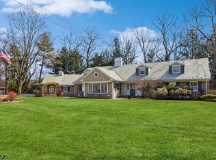 90 Oldchester Essex, Essex Fells, NJ 07021