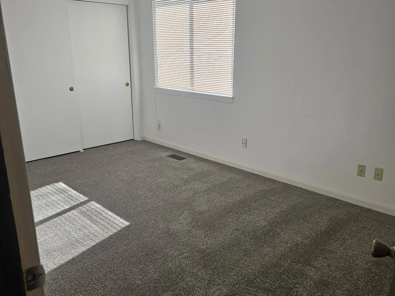 W Berry Ave, Littleton — Photo 4