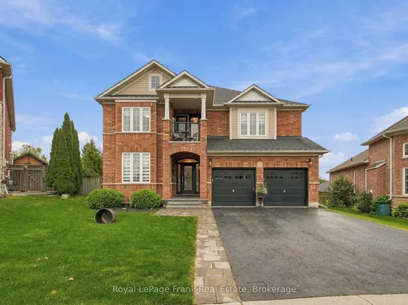 729 Eagle Ridge Dr, Oshawa, ON L1K 3A1