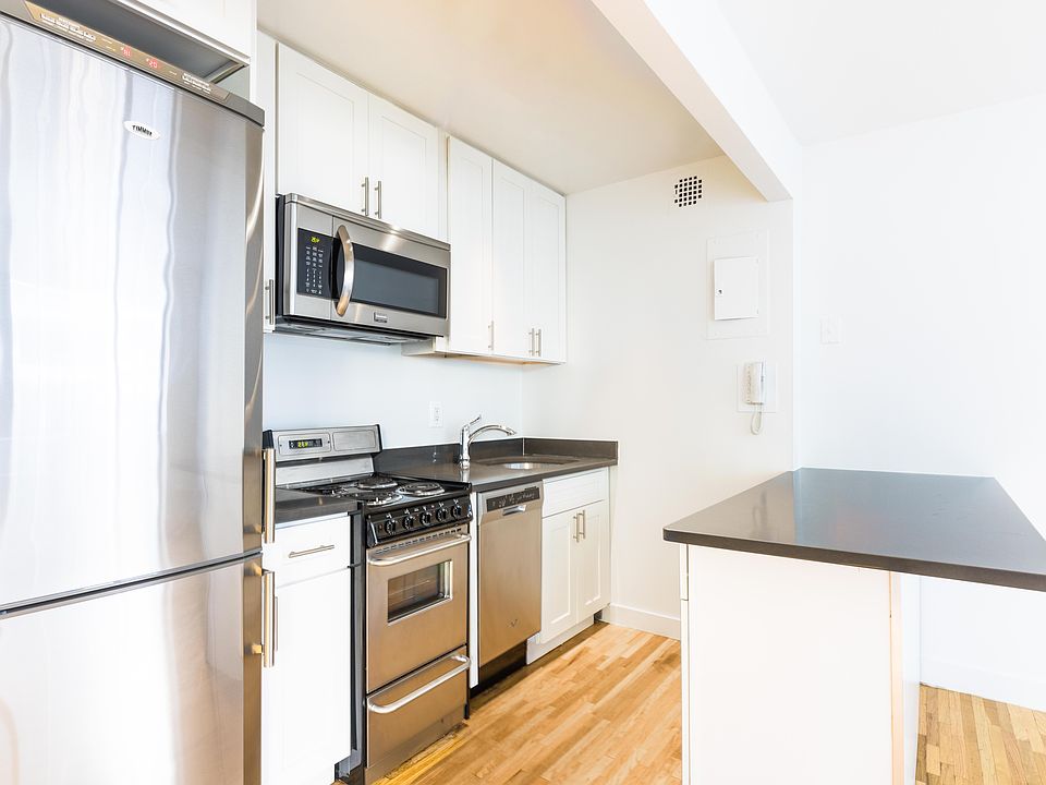1st image of 434 W 19th St APT 4E
