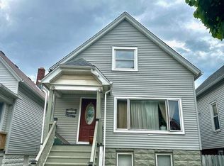 2345 S 11th St, Milwaukee, WI 53215