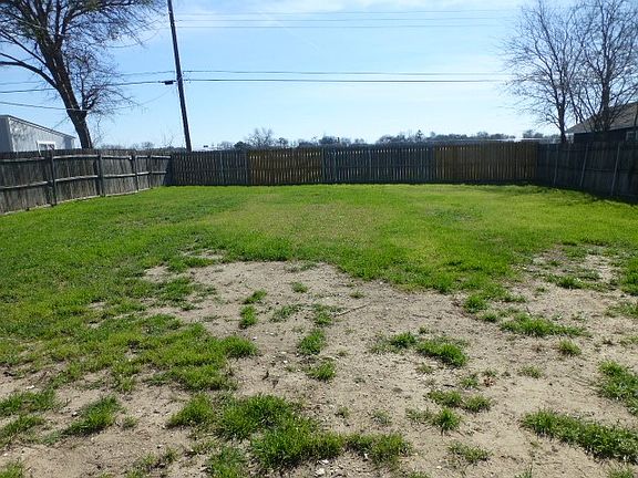 3rd image of 6729 Wallis Rd