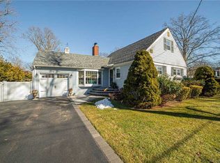 63 Bryan Ave, Amityville, NY 11701