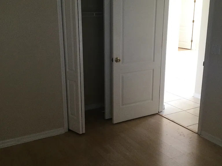 729 Whispering Cypress Ln — Photo 18