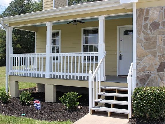 3rd image of 3071 Old Oak Dr